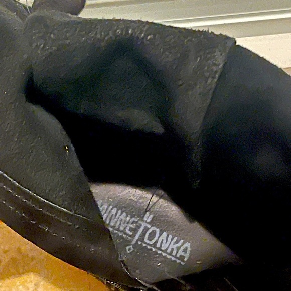 Minnetonka Boots Womens 6 3 Tier Moccasin Tall Boots black suede leather - Picture 6 of 7